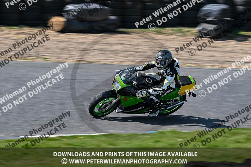 enduro digital images;event digital images;eventdigitalimages;lydden hill;lydden no limits trackday;lydden photographs;lydden trackday photographs;no limits trackdays;peter wileman photography;racing digital images;trackday digital images;trackday photos